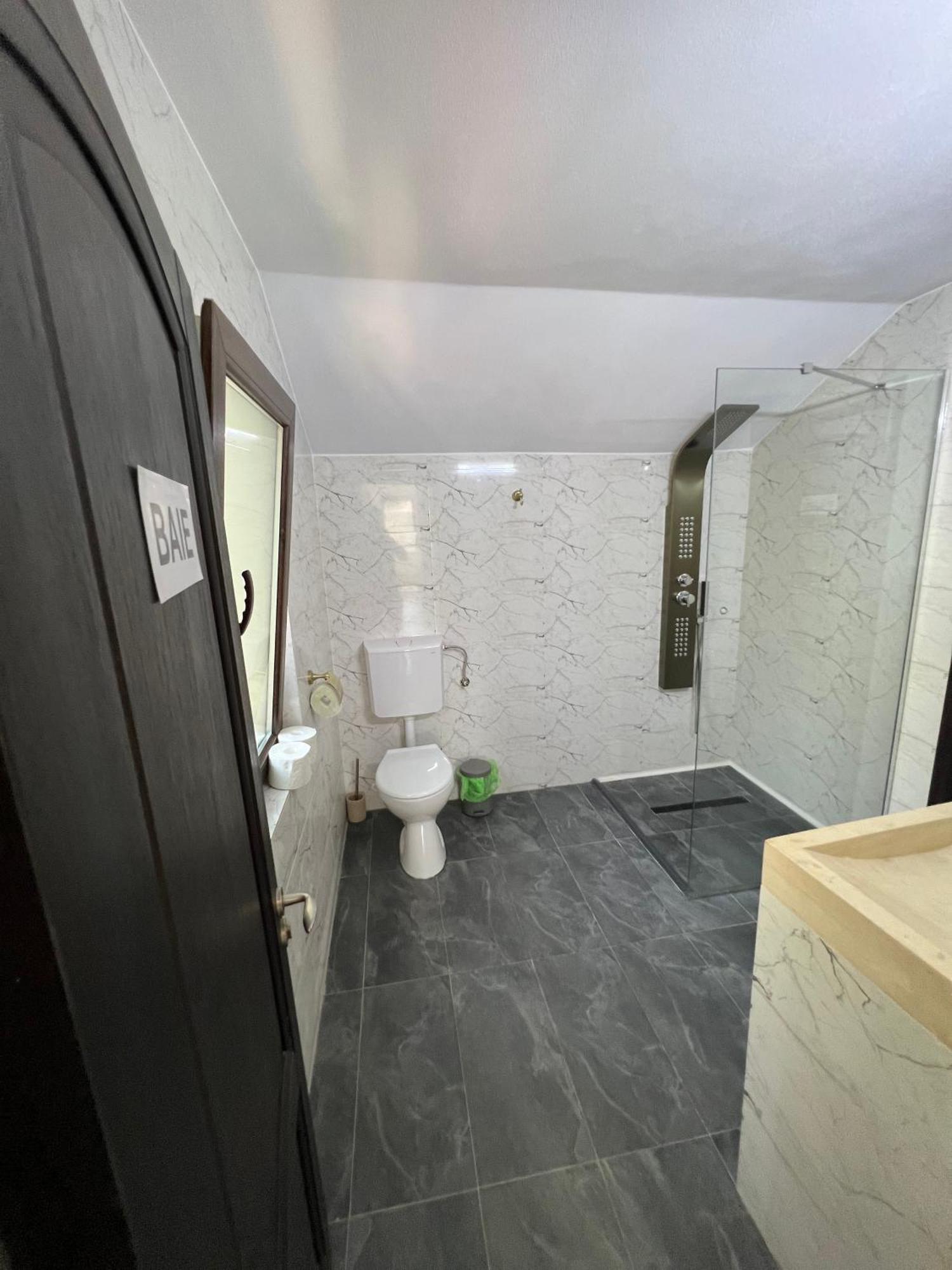 Accommodation Casa Luca Horezu Kültér fotó